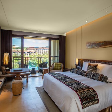 Crowne Plaza Resort Xishuangbanna Parkview, An Ihg Hotel Exterior photo